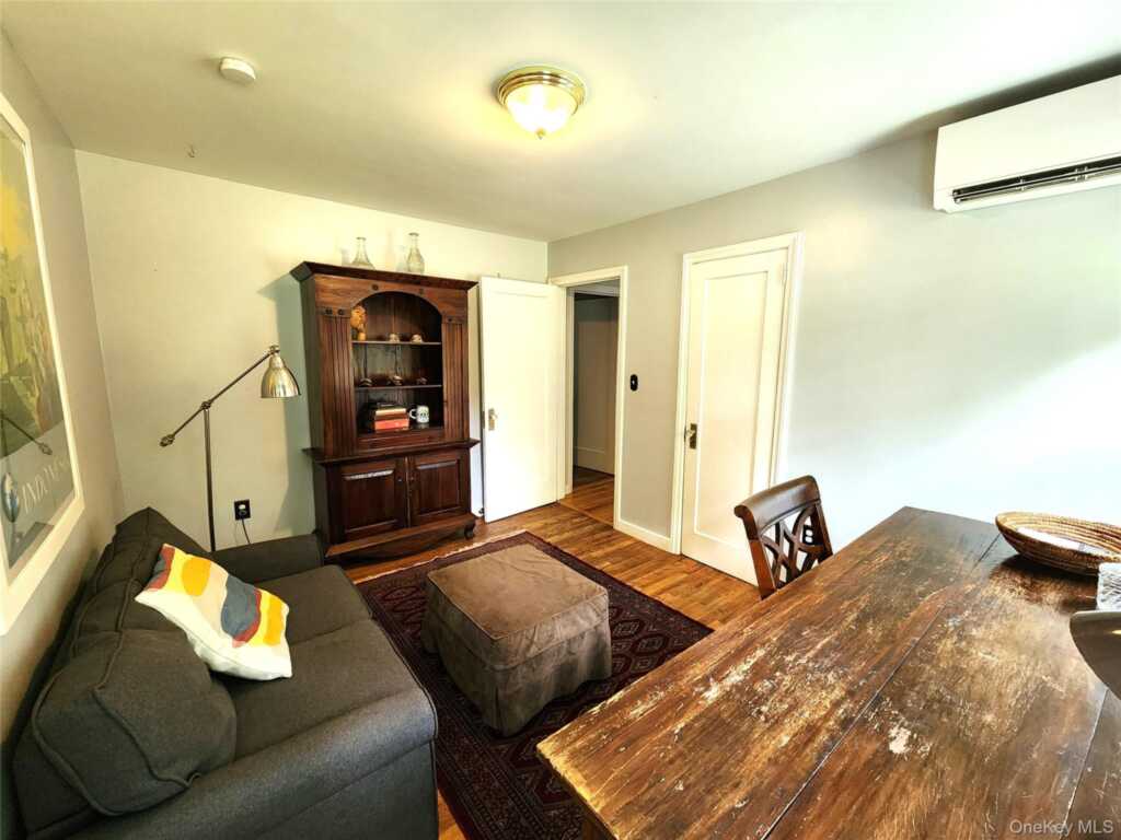 715 Lucas Avenue Extension, Hurley, NY 12443 - Photo 22 of 33