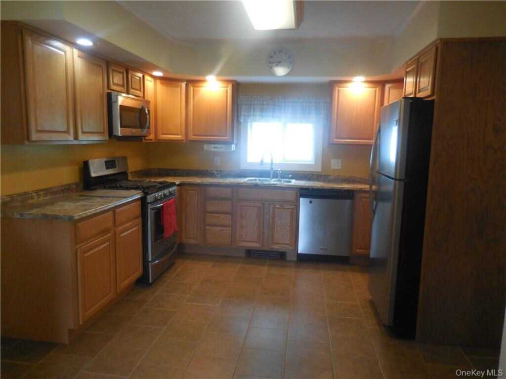 43 S Ohioville Road, New Paltz, NY 12561 - Photo 11 of 49