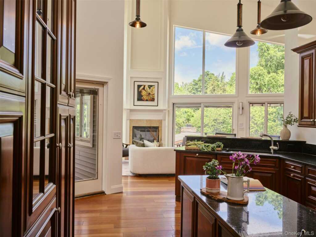 139 Jeffrey Lane, Hurley, NY 12443 - Photo 13 of 37