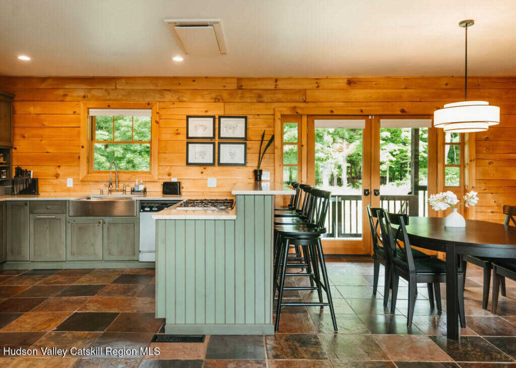 86 Sunset View Drive, Saugerties, NY 12477 - Photo 12 of 43