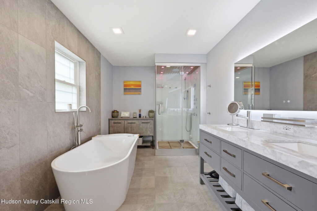 385 First Avenue, Kingston, NY 12401 - Photo 20 of 34