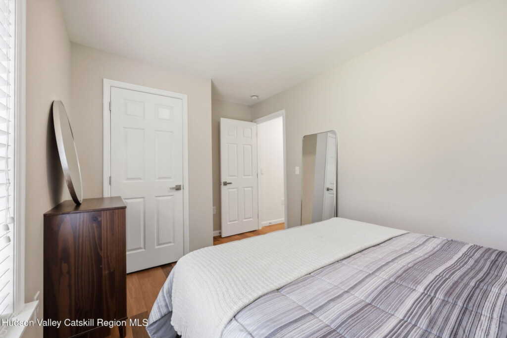 385 First Avenue, Kingston, NY 12401 - Photo 21 of 34