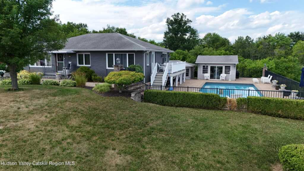 39 Market Street, Saugerties, NY 12477