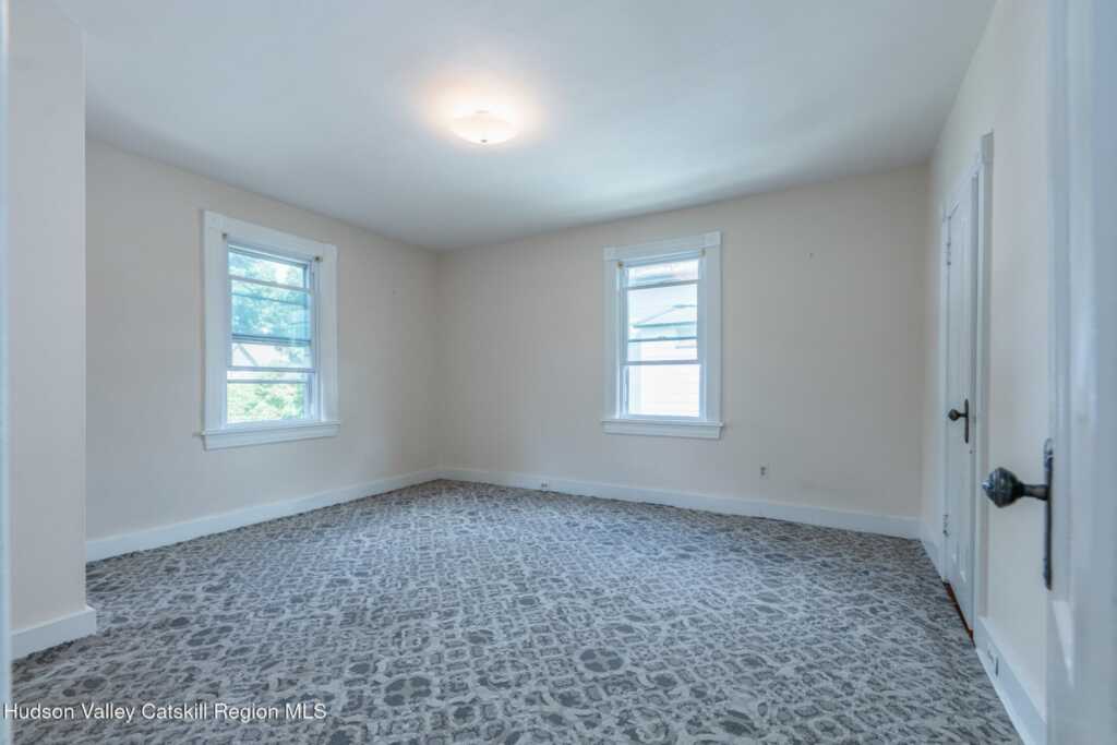 288 Washington Avenue, Kingston, NY 12401 - Photo 31 of 44