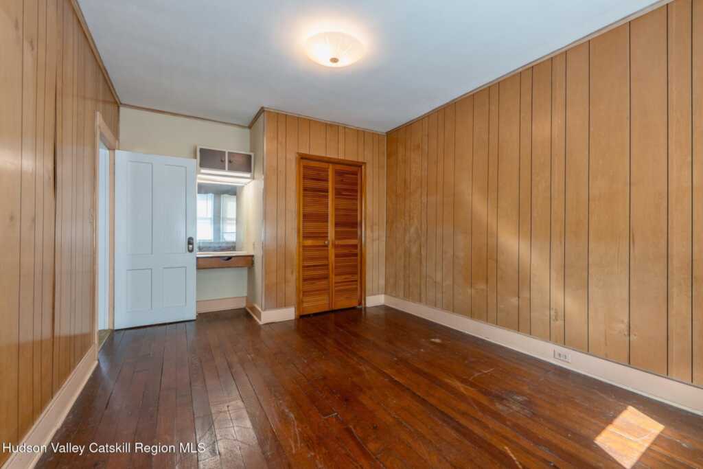 288 Washington Avenue, Kingston, NY 12401 - Photo 39 of 44