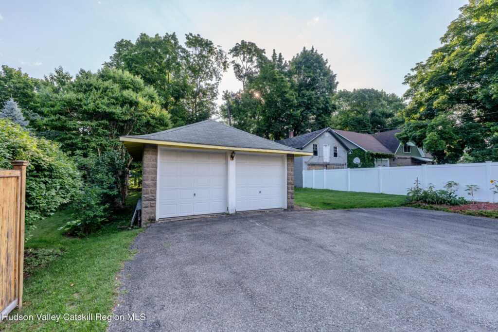 288 Washington Avenue, Kingston, NY 12401 - Photo 43 of 44