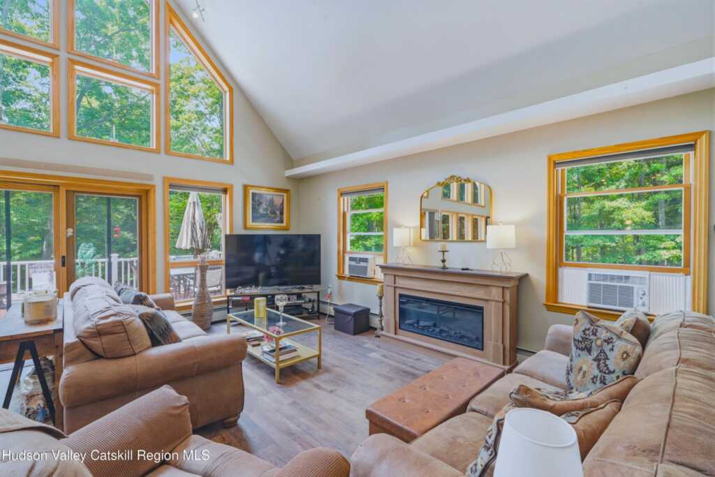 302 Powder Mill Bridge Road, Kingston, NY 12401 - Photo 10 of 44