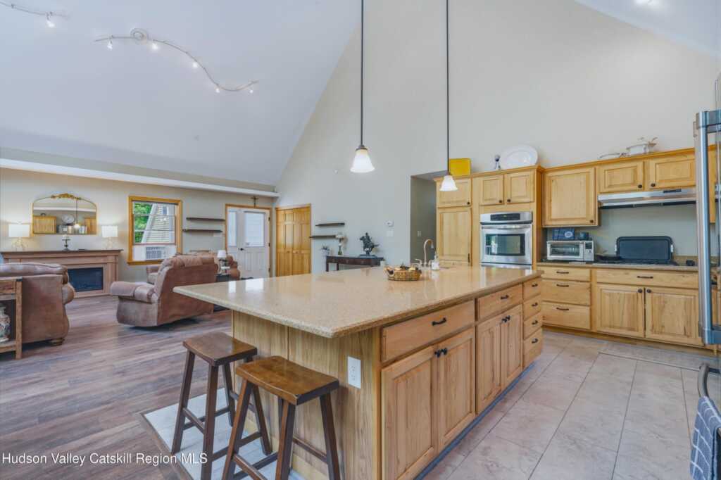 302 Powder Mill Bridge Road, Kingston, NY 12401 - Photo 11 of 44
