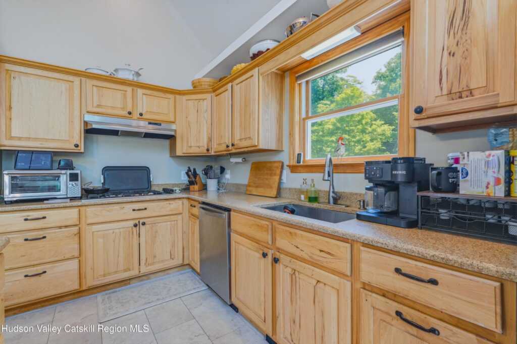302 Powder Mill Bridge Road, Kingston, NY 12401 - Photo 12 of 44
