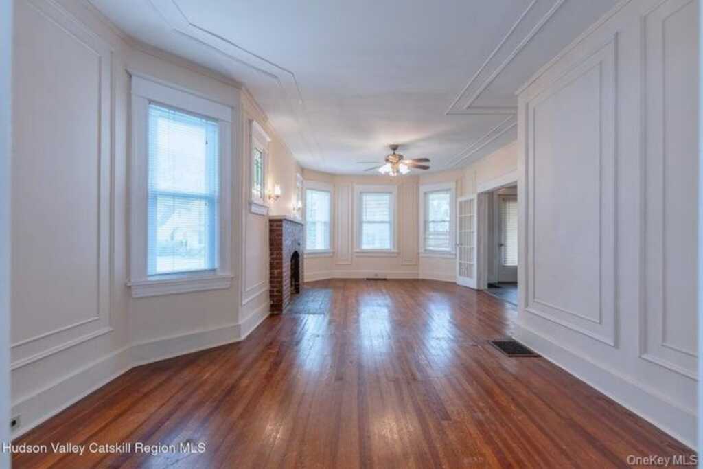 288 Washington Avenue, Kingston, NY 12401 - Photo 11 of 44
