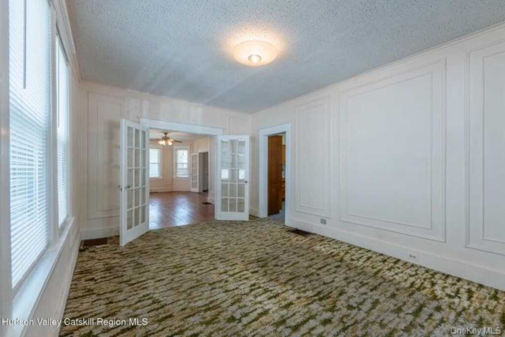 288 Washington Avenue, Kingston, NY 12401 - Photo 16 of 44