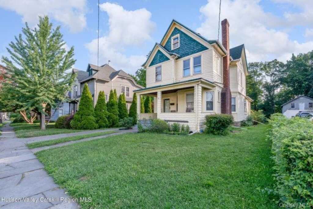 288 Washington Avenue, Kingston, NY 12401 - Photo 2 of 44