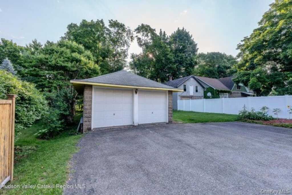 288 Washington Avenue, Kingston, NY 12401 - Photo 43 of 44