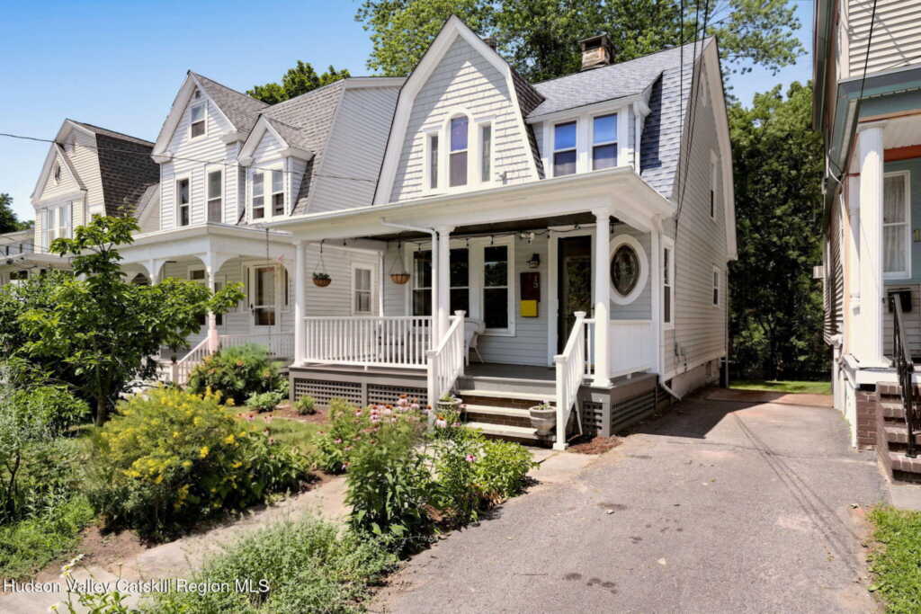 13 Warren Street, Kingston, NY 12401