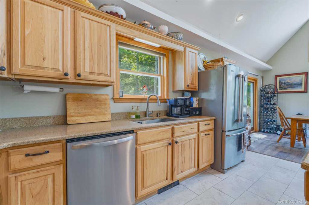302 Powder Mill Bridge Road, Kingston, NY 12401 - Photo 13 of 38