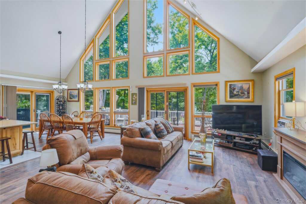 302 Powder Mill Bridge Road, Kingston, NY 12401 - Photo 9 of 38