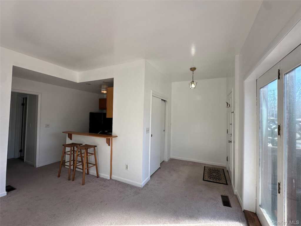 165 Ulster Avenue, Unit #8, Saugerties, NY 12477 - Photo 14 of 36