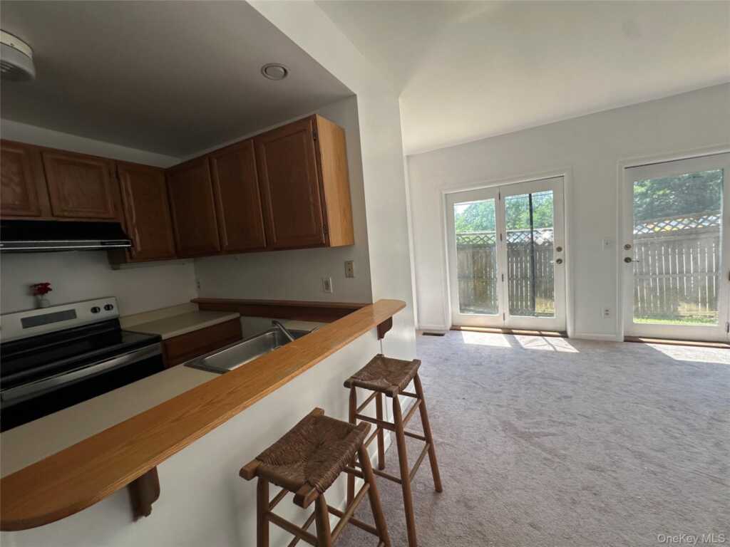 165 Ulster Avenue, Unit #8, Saugerties, NY 12477 - Photo 30 of 36