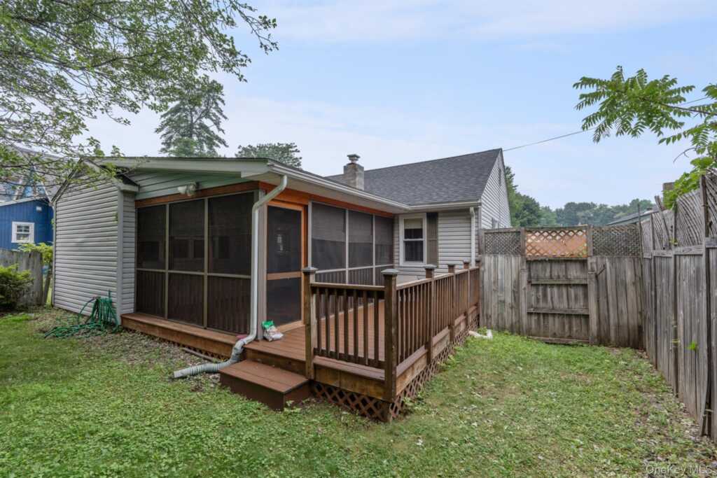22 Petit Avenue, Kingston, NY 12401 - Photo 40 of 45