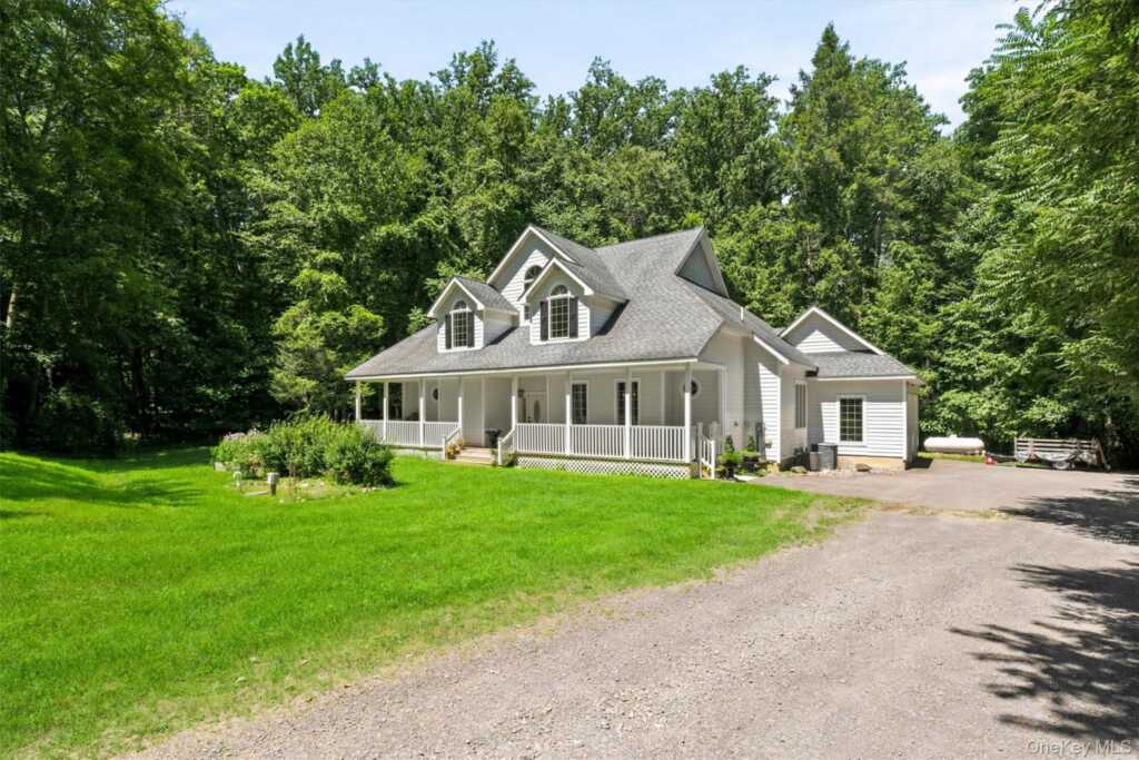 33 Corriedale Lane, Rosendale, NY 12419 - Photo 3 of 38
