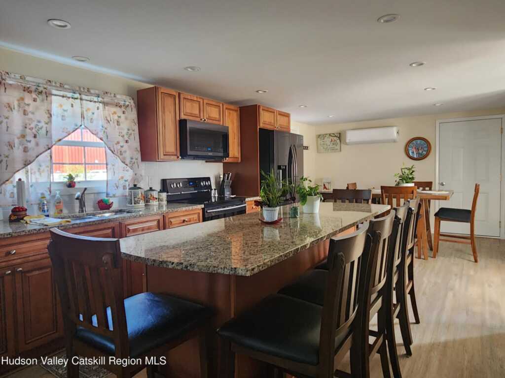 23 Wilson Avenue, Kingston, NY 12401 - Photo 4 of 16