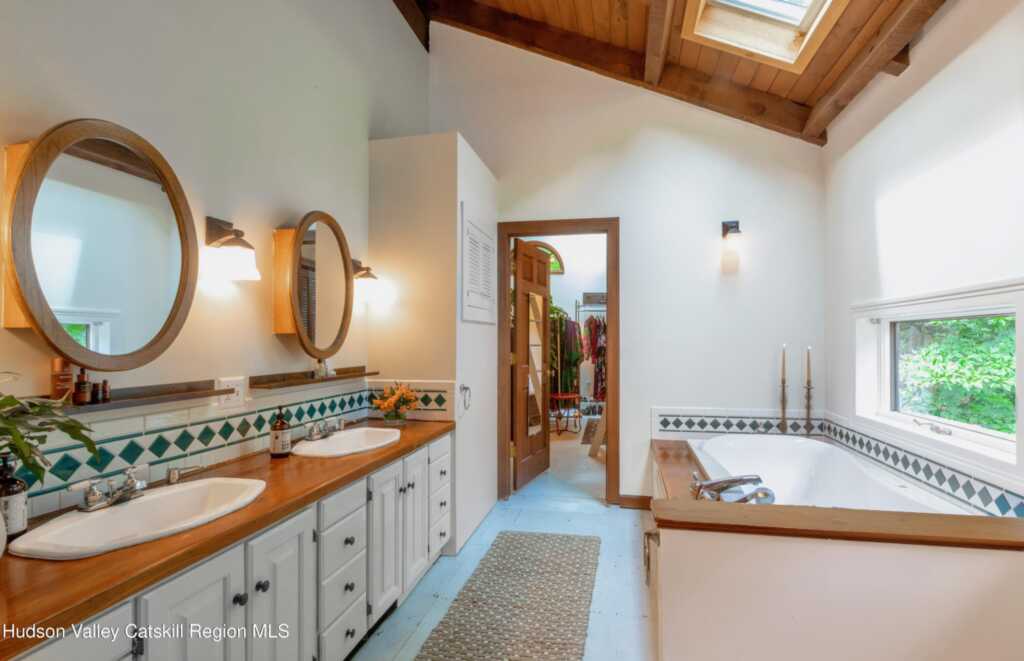 31 Moonlight Lane, Saugerties, NY 12477 - Photo 10 of 16
