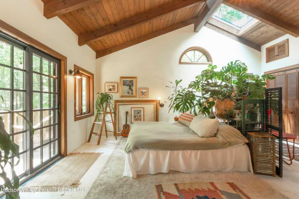 31 Moonlight Lane, Saugerties, NY 12477 - Photo 9 of 16
