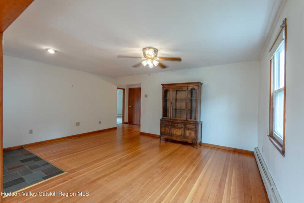 22 Petit Avenue, Kingston, NY 12401 - Photo 11 of 41