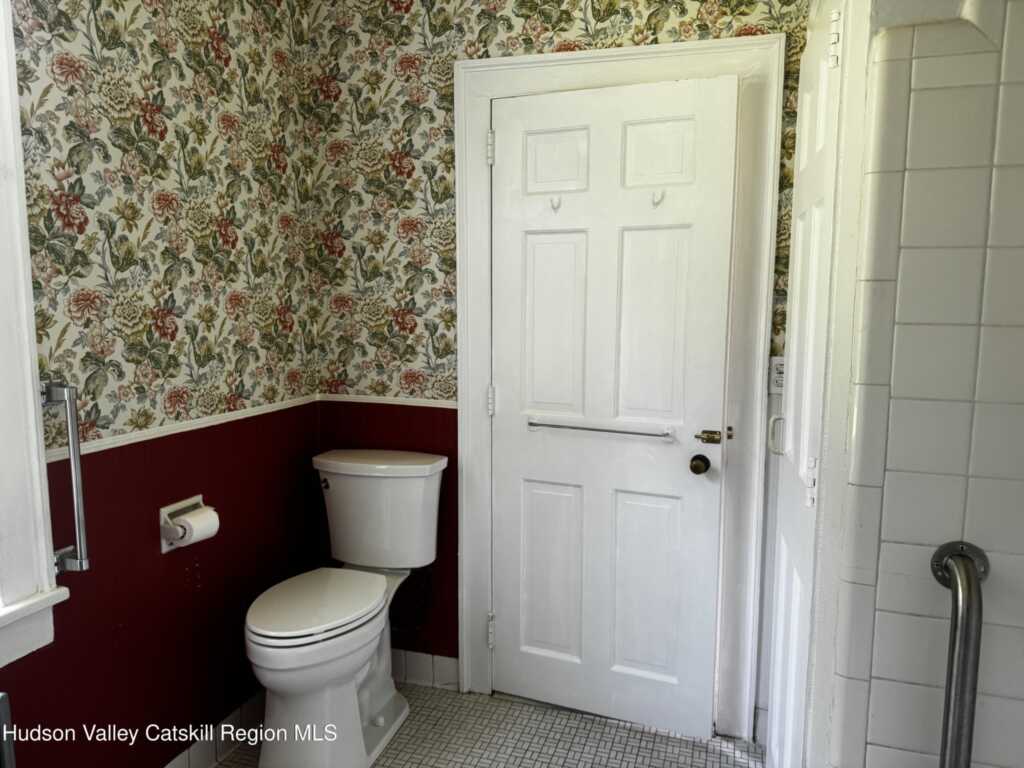 90 Bridge Street, Unit #4, Saugerties, NY 12477 - Photo 10 of 13