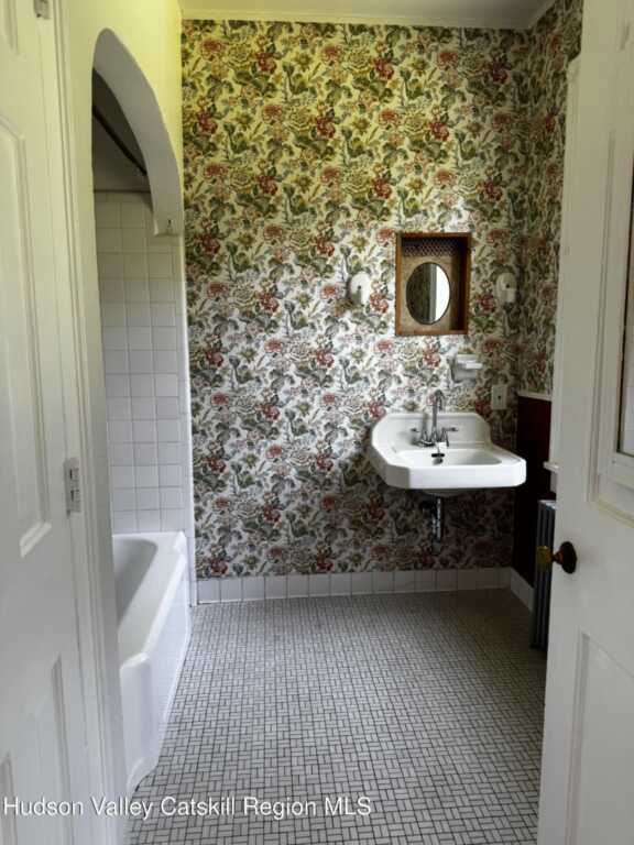 90 Bridge Street, Unit #4, Saugerties, NY 12477 - Photo 9 of 13