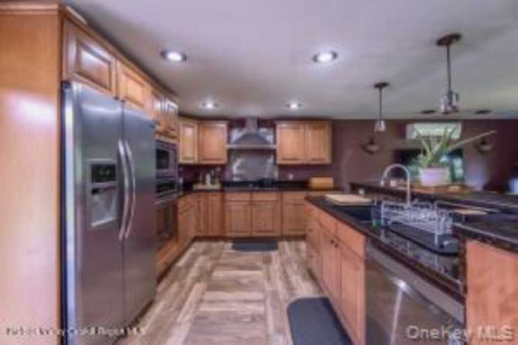 119 Lighthouse Drive, Saugerties, NY 12477 - Photo 45 of 50