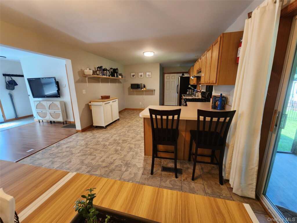 5 John Street, Rosendale, NY 12472 - Photo 4 of 27