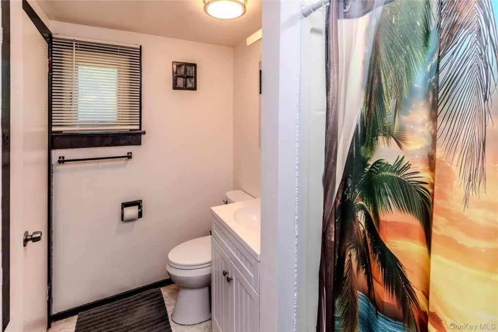 311 Lucas Avenue, Kingston, NY 12401 - Photo 20 of 37