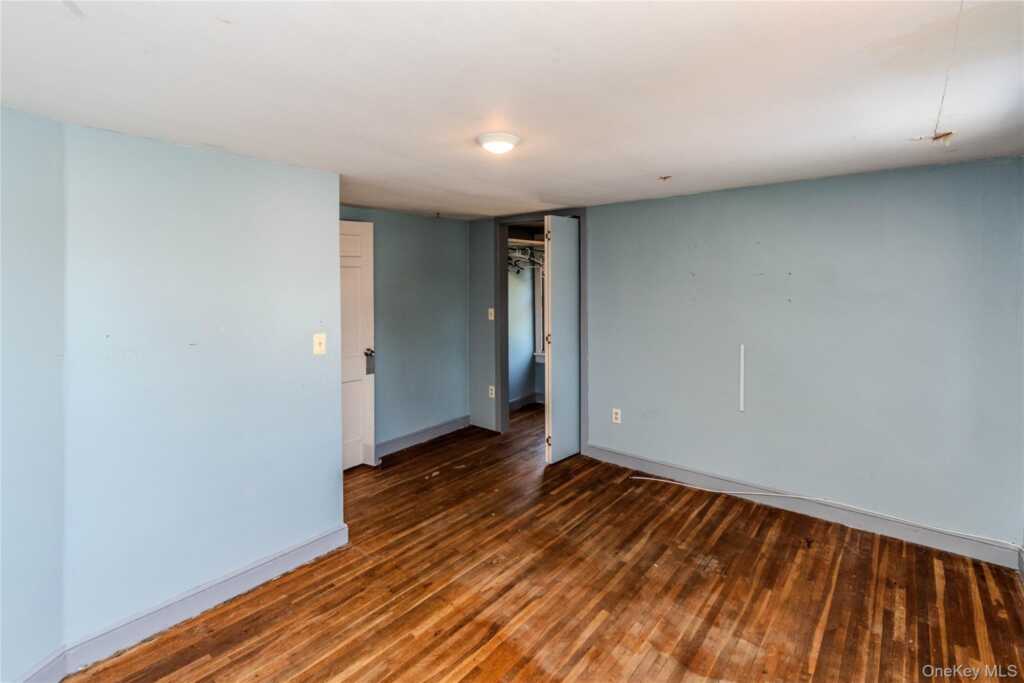 311 Lucas Avenue, Kingston, NY 12401 - Photo 30 of 37