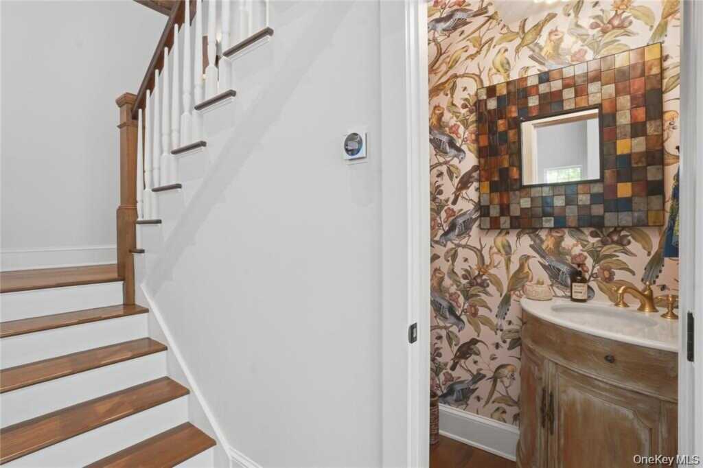 11 Haggerty Hill Road, Rhinebeck, NY 12572 - Photo 12 of 49