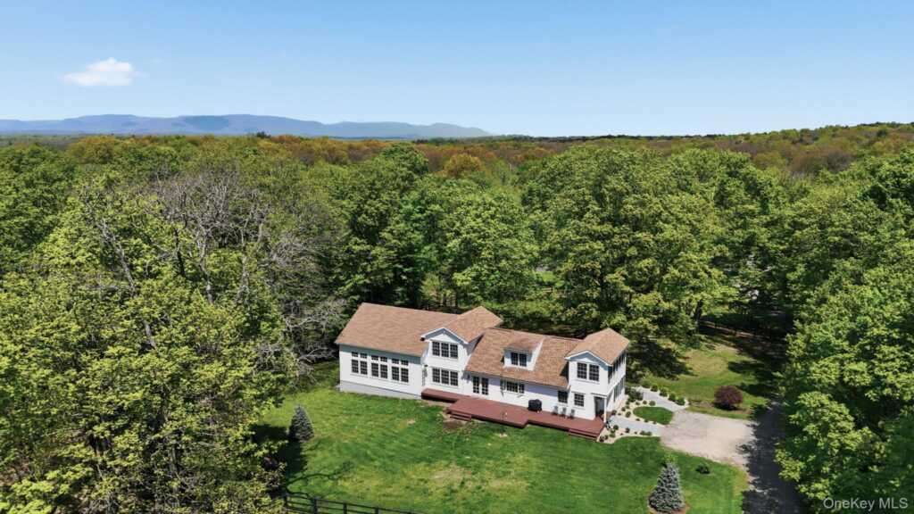 11 Haggerty Hill Road, Rhinebeck, NY 12572 - Photo 38 of 49