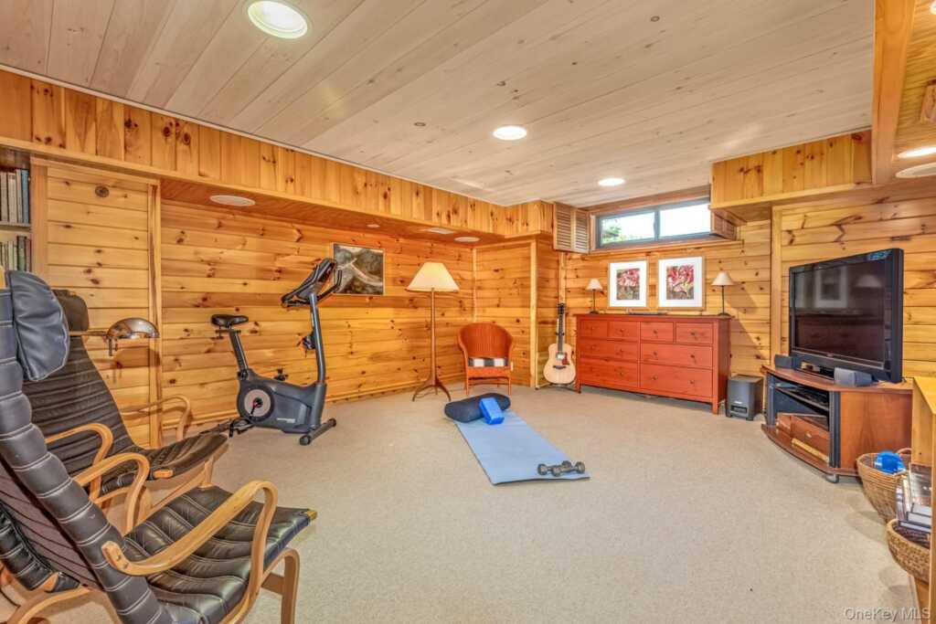 262 Macdaniel Road, Woodstock, NY 12409 - Photo 27 of 49