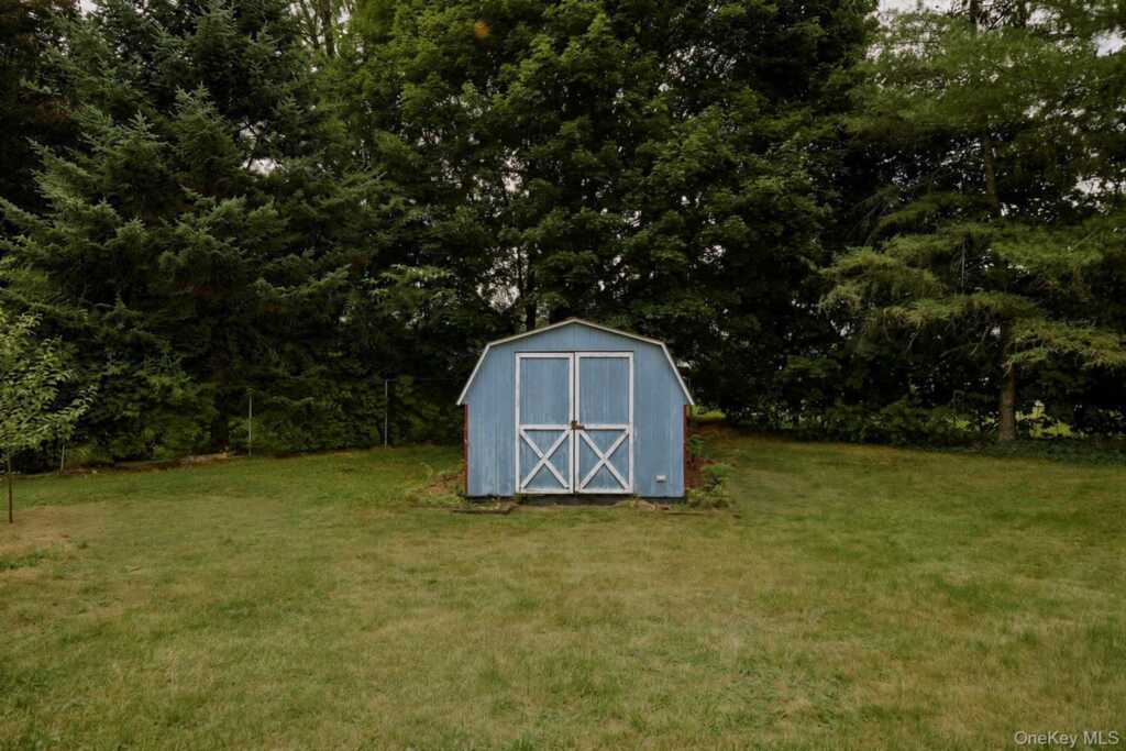 5 Orchard Street, Rhinebeck, NY 12572 - Photo 23 of 25