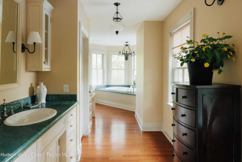 62 Livingston Street, Rhinebeck, NY 12572 - Photo 21 of 42