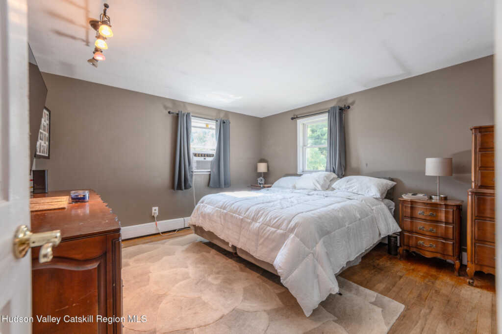 119 Lighthouse Drive, Saugerties, NY 12477 - Photo 14 of 50