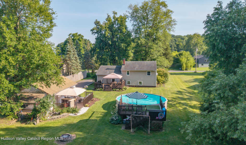 119 Lighthouse Drive, Saugerties, NY 12477 - Photo 3 of 50