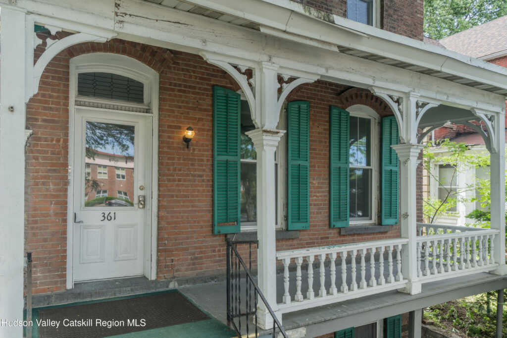 361 Washington Avenue, Kingston, NY 12401 - Photo 3 of 50