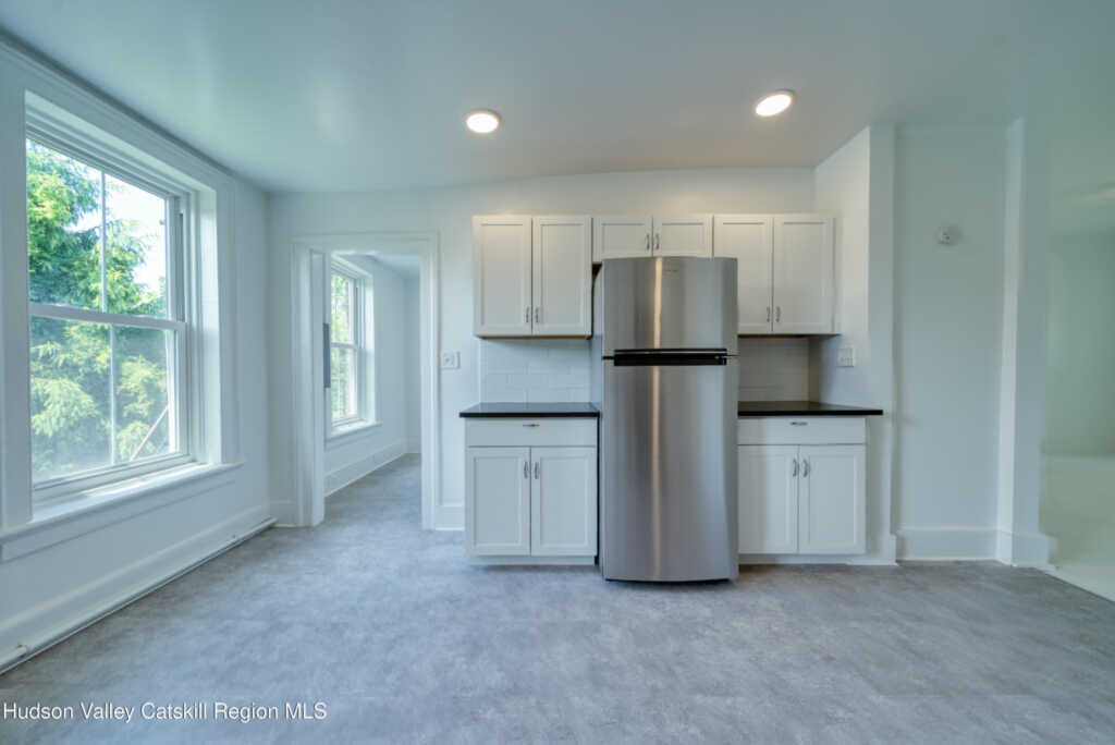 361 Washington Avenue, Kingston, NY 12401 - Photo 34 of 50