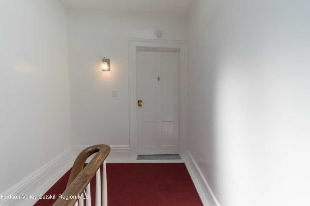 361 Washington Avenue, Kingston, NY 12401 - Photo 41 of 50