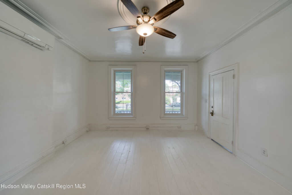 361 Washington Avenue, Kingston, NY 12401 - Photo 6 of 50