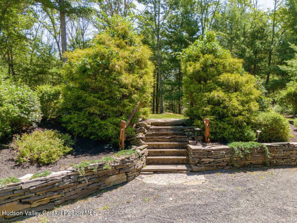 490 Peak Rd., Stone Ridge, NY 12484 - Photo 37 of 46