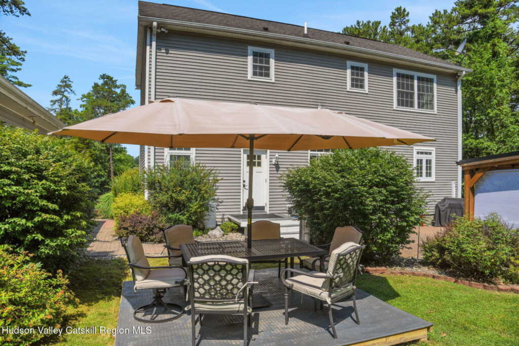 57 Pauline Lane, Saugerties, NY 12477 - Photo 4 of 33