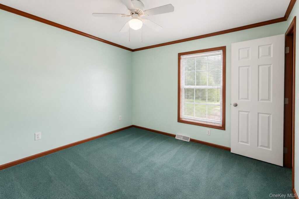 131 Rymrock Road, Unit #18, Kingston, NY 12401 - Photo 15 of 17
