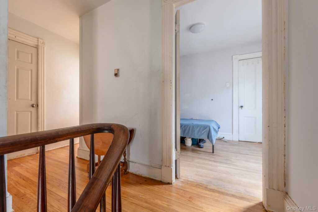 315 Washington Avenue, Kingston, NY 12401 - Photo 16 of 27