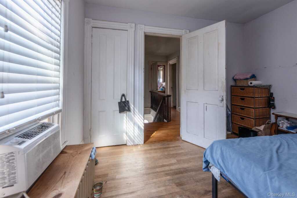 315 Washington Avenue, Kingston, NY 12401 - Photo 18 of 27